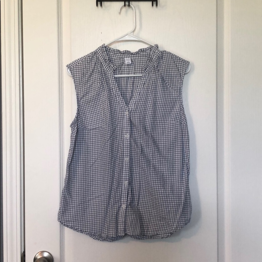 Old Navy top